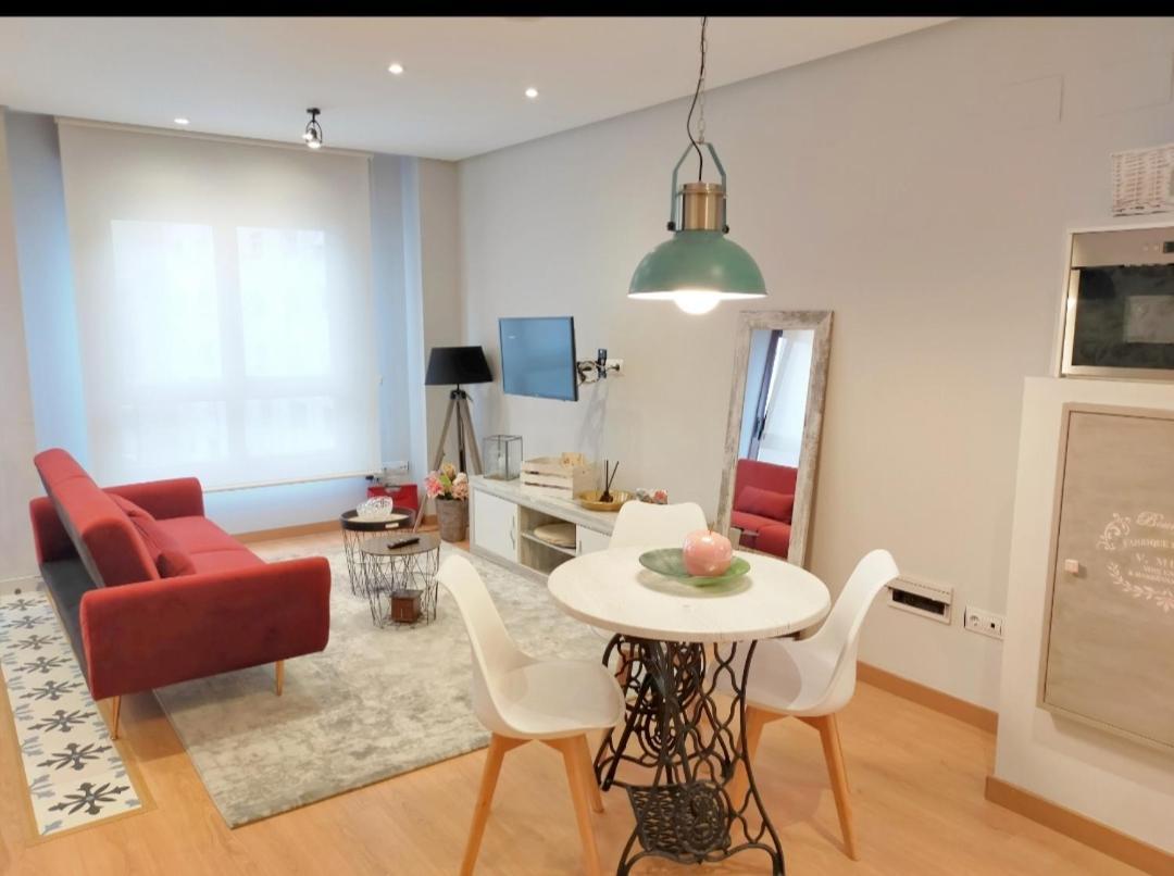 Loft Oviedo Διαμέρισμα Εξωτερικό φωτογραφία